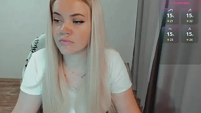 AllAboutLoveXx online show from 28, 10, 2025