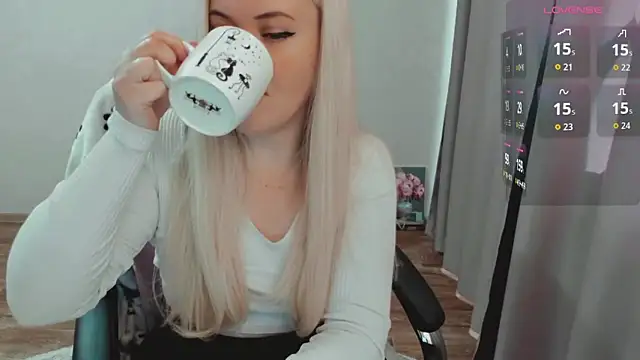 AllAboutLoveXx online show from 30, 10, 2025