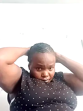 sexybigboobz online show from 19, 4, 2026