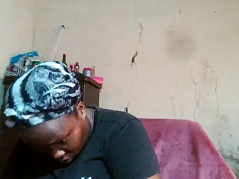 sexybigboobz online show from 19, 12, 2025