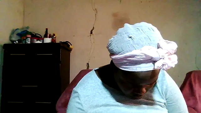 sexybigboobz online show from 21, 11, 2025