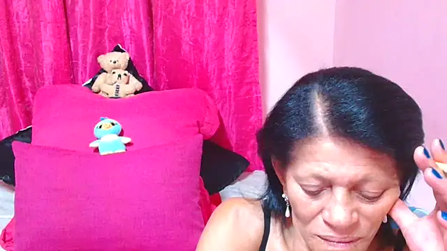 SLUTTYROXY online show from 11, 1, 2026