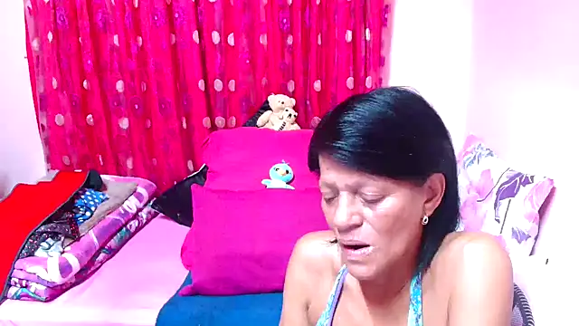 SLUTTYROXY online show from 26, 11, 2025