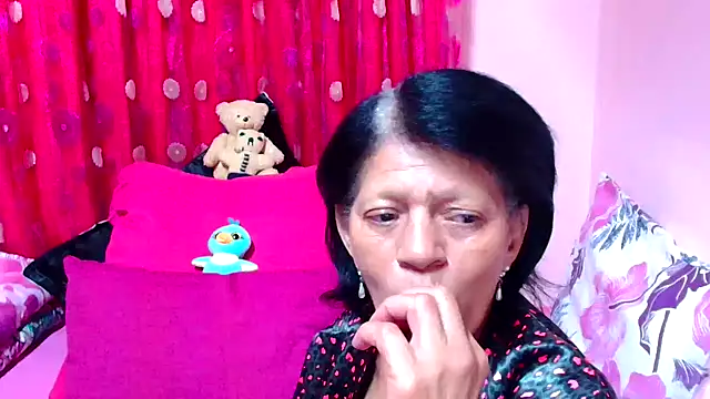 SLUTTYROXY online show from 6, 10, 2025