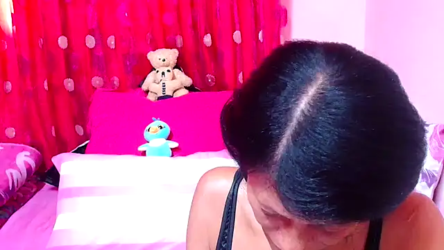 SLUTTYROXY online show from 3, 11, 2025