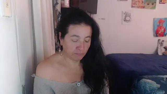 stefilove10 online show from 25, 5, 2026