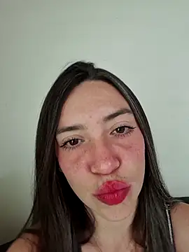 loveuu-bae online show from 14, 5, 2026