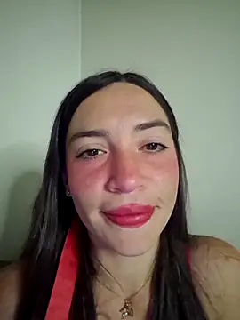 Snapshot of loveuu-bae chatting on 28, 11, 2025 loveuu-bae online show from 28, 11, 2025