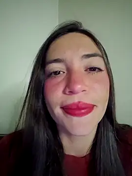 Snapshot of loveuu-bae chatting on 10, 9, 2025 loveuu-bae online show from 10, 9, 2025