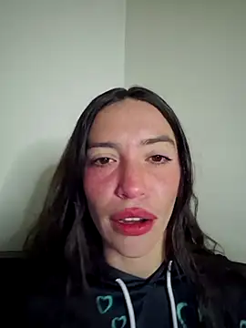 Snapshot of loveuu-bae chatting on 29, 10, 2025 loveuu-bae online show from 29, 10, 2025