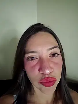 loveuu-bae online show from 4, 6, 2026