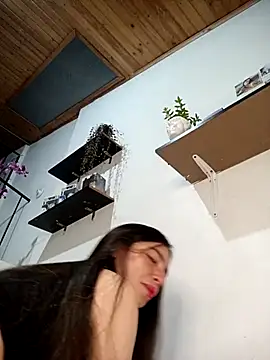 Snapshot of loveuu-bae chatting on 20, 2, 2025 loveuu-bae online show from 20, 2, 2025