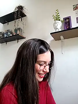 Snapshot of loveuu-bae chatting on 15, 2, 2025 loveuu-bae online show from 15, 2, 2025