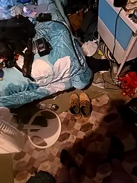 UncutHammer69 online show from 22, 4, 2026