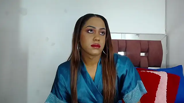 LoraineBigCockTs online show from 17, 10, 2025