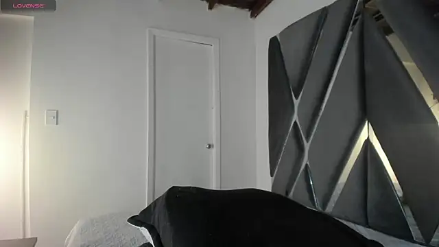 moonsweet1 online show from 8, 5, 2026