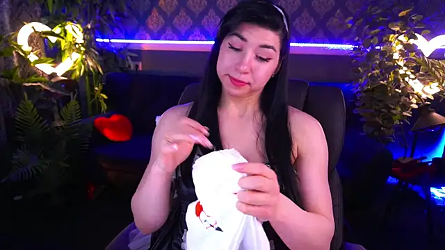 EmilyCandyy online show from 28, 2, 2025