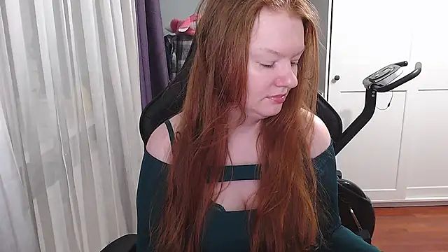 Lady Inari online show from 2, 10, 2025