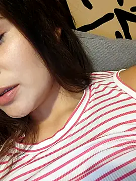 kinky milaxh online show from 6, 3, 2025