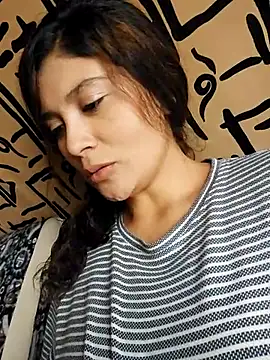 kinky milaxh online show from 27, 2, 2025