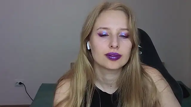 Jessy Ginger online show from 3, 7, 2026