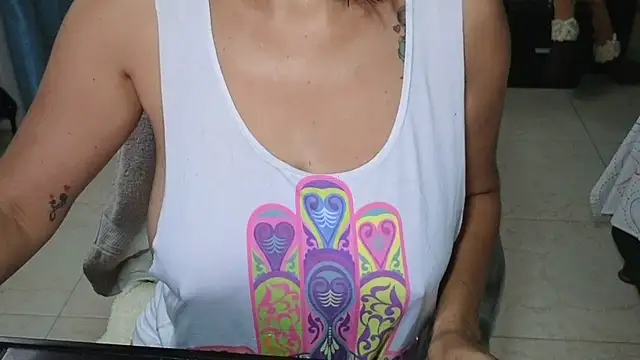 caro mature wild hot online show from 22, 12, 2024