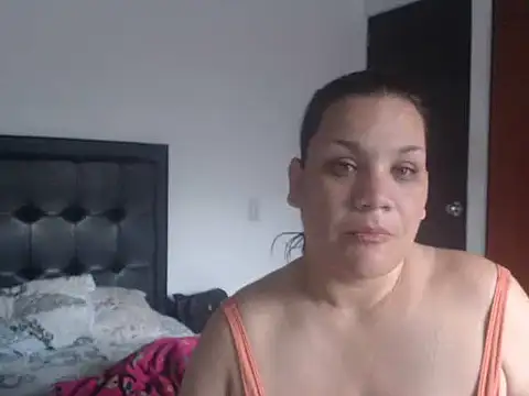 KimberlyPuentes online show from 18, 12, 2024