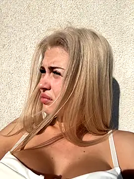 lissababe1 online show from 2, 11, 2025