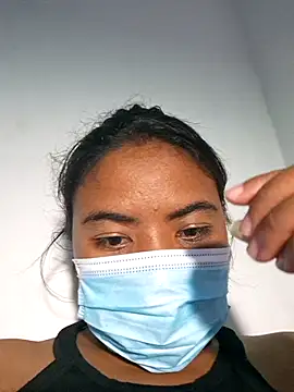 Snapshot of Artinah22 chatting on 27, 2, 2026 Artinah22 online show from 27, 2, 2026