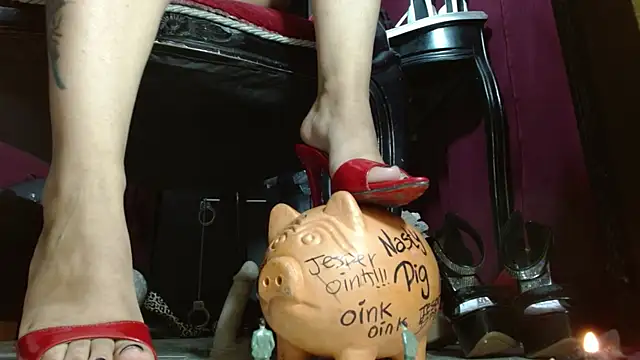 MeGoddesSara online show from 7, 5, 2026