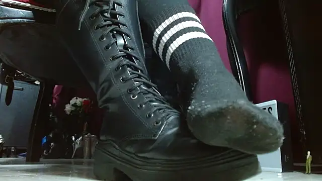MeGoddesSara online show from 16, 5, 2026