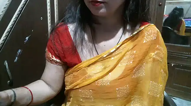 Snapshot of UrsMansi chatting on 8, 3, 2025 UrsMansi online show from 8, 3, 2025