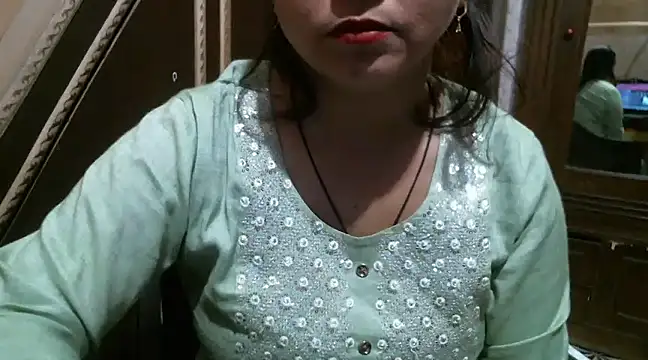 Snapshot of UrsMansi chatting on 18, 3, 2025 UrsMansi online show from 18, 3, 2025