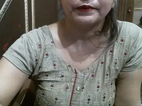 Snapshot of UrsMansi chatting on 31, 10, 2025 UrsMansi online show from 31, 10, 2025