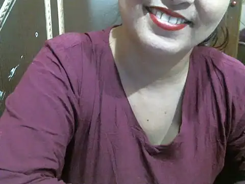 Snapshot of UrsMansi chatting on 25, 10, 2025 UrsMansi online show from 25, 10, 2025