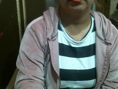 Snapshot of UrsMansi chatting on 30, 11, 2025 UrsMansi online show from 30, 11, 2025