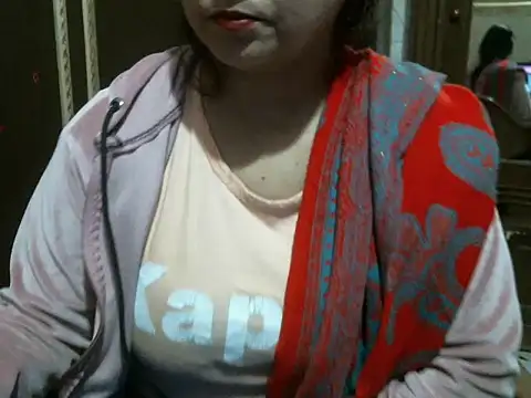 Snapshot of UrsMansi chatting on 29, 11, 2025 UrsMansi online show from 29, 11, 2025