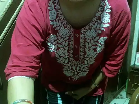 Snapshot of UrsMansi chatting on 24, 6, 2026 UrsMansi online show from 24, 6, 2026