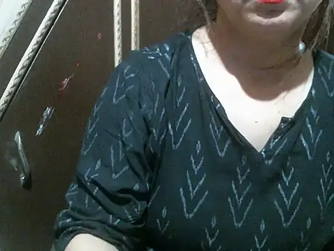 Snapshot of UrsMansi chatting on 12, 6, 2026 UrsMansi online show from 12, 6, 2026