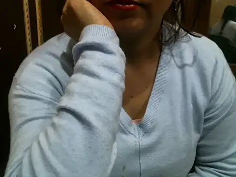 Snapshot of UrsMansi chatting on 9, 2, 2025 UrsMansi online show from 9, 2, 2025