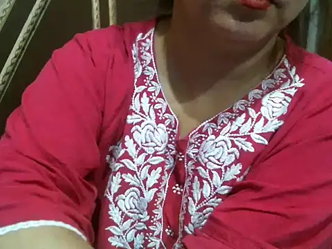 Snapshot of UrsMansi chatting on 5, 10, 2025 UrsMansi online show from 5, 10, 2025