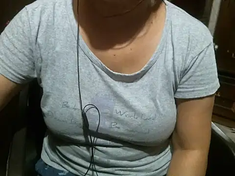 Snapshot of UrsMansi chatting on 15, 7, 2026 UrsMansi online show from 15, 7, 2026