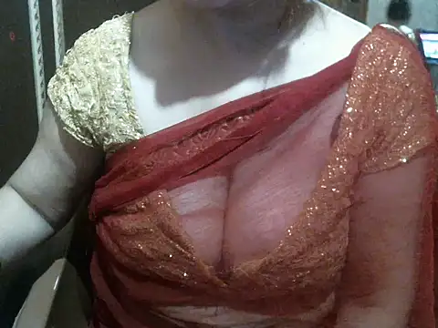 Snapshot of UrsMansi chatting on 2, 11, 2025 UrsMansi online show from 2, 11, 2025