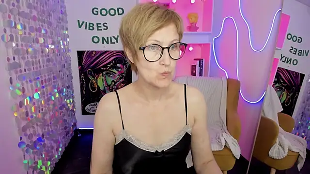 Paris Cherry online show from 26, 7, 2026
