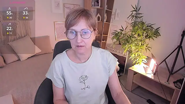 Paris Cherry online show from 17, 1, 2026