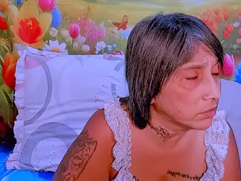 Snapshot of indianroxy chatting on 20, 11, 2025 indianroxy online show from 20, 11, 2025