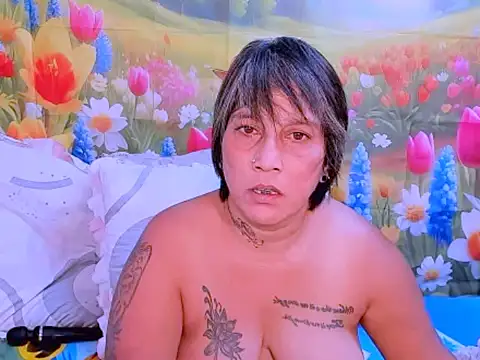 Snapshot of indianroxy chatting on 9, 10, 2025 indianroxy online show from 9, 10, 2025