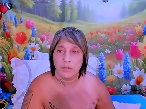 Snapshot of indianroxy chatting on 10, 11, 2025 indianroxy online show from 10, 11, 2025