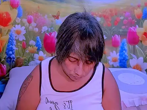 Snapshot of indianroxy chatting on 16, 10, 2025 indianroxy online show from 16, 10, 2025