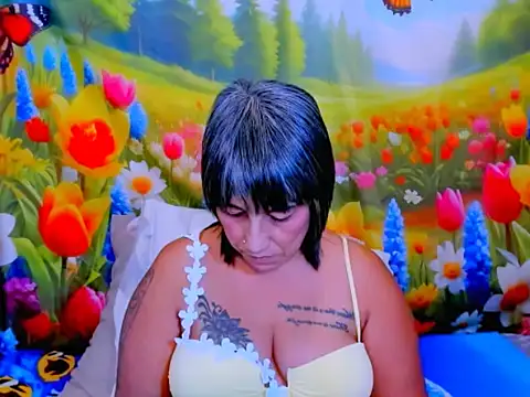 Snapshot of indianroxy chatting on 23, 5, 2026 indianroxy online show from 23, 5, 2026